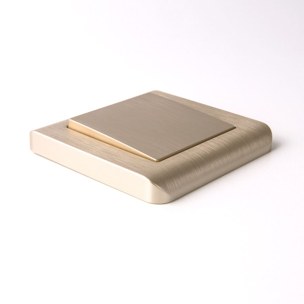 Клавиша для выключателя перекрестного Werkel Шампань рифленый W1119010 — изображение 3