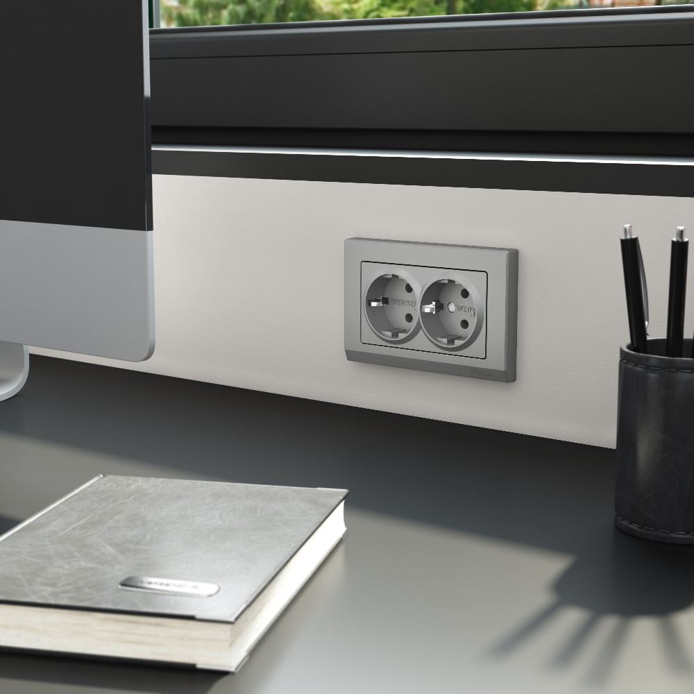 Розетка встраиваемая двойная Werkel с заземлением Серебрянный матовый W1172065 — изображение 3